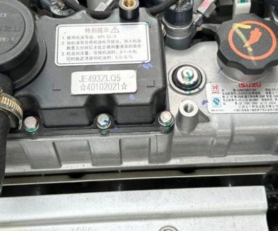 Động Cơ Isuzu JE493ZLQ4
