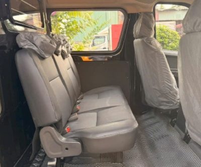 Nội Thất Xe Tải Van Tera V8 - 5 Chỗ