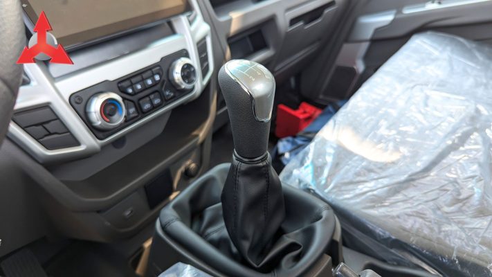 Cabin trang bị nhiều tính năng cao cấp