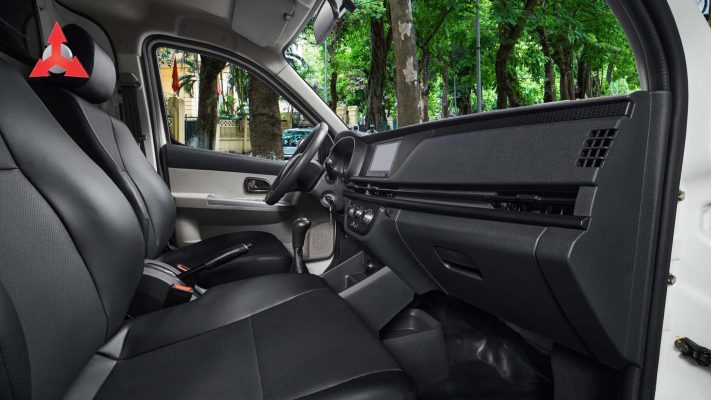 Nội Thất Tiện Nghi Như Xe Du Lịch