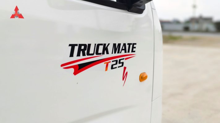 Veam Foton T25s trang bị động cơ xăng DAM15R dung tích 1.5L