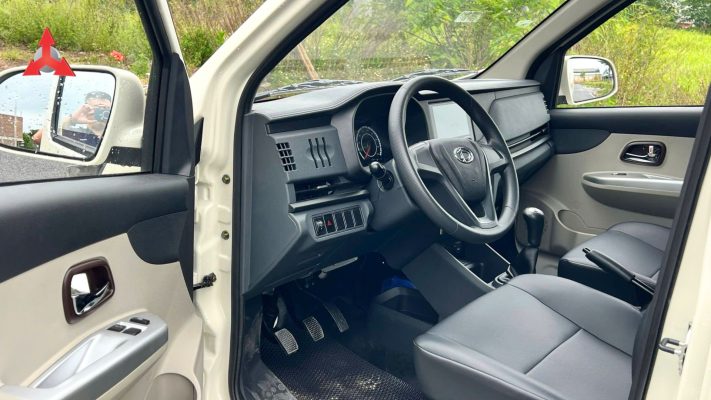 Nội Thất Trên Xe S80 Sang Trọng, Thoải Mái