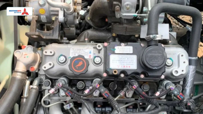 Động cơ Isuzu mã hiệu JE493ZLQ5 đạt tiêu chuẩn khí thải Euro 5 trên TMT Captain E