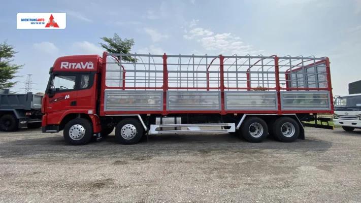 Shacman 4 Chân X3000 400HP: "Chúa Tể" Tải Nặng